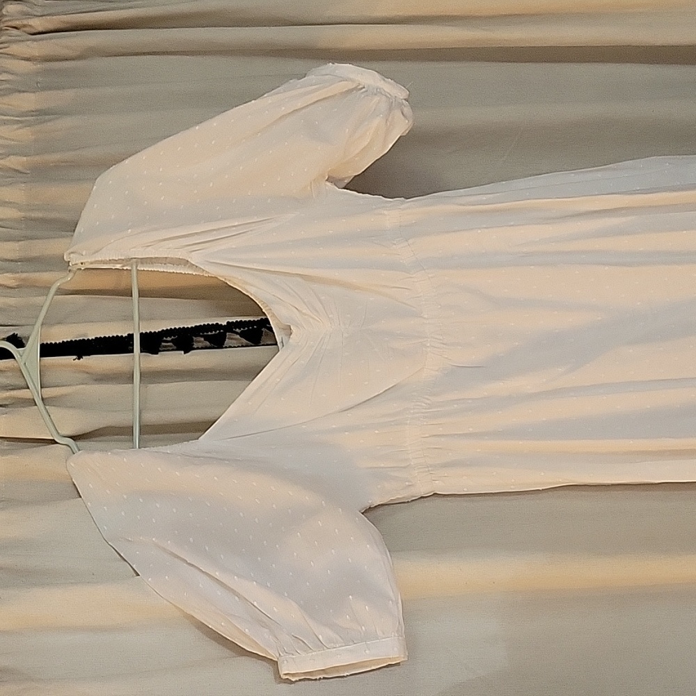 White dot peasant dress